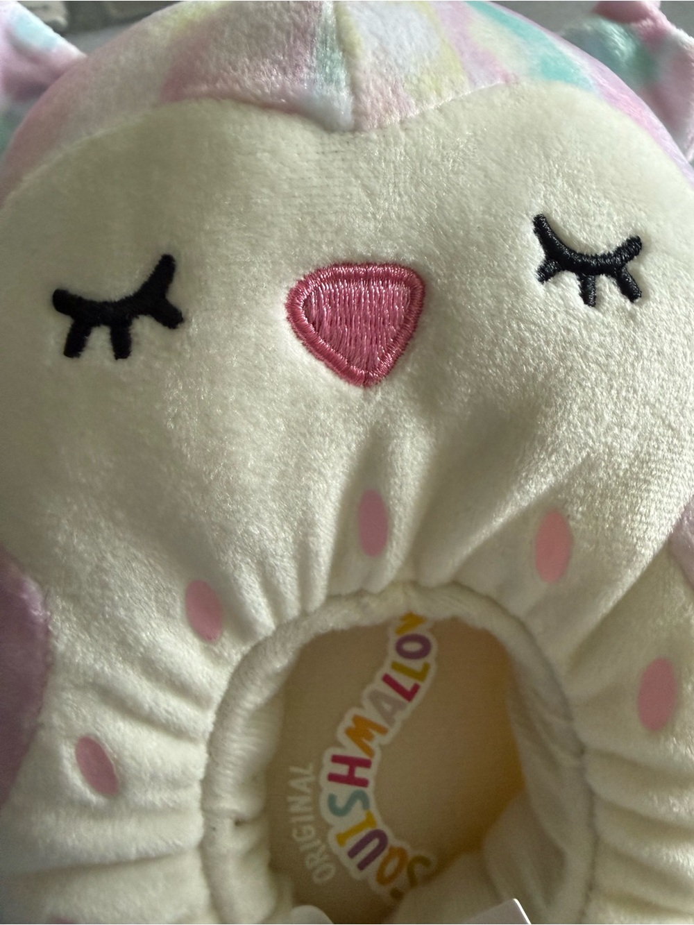 Squishmallows Pastel Owl Kids Slippers - Cream, Pink, Purple, Blue, Yellow - Picture 3 of 8
